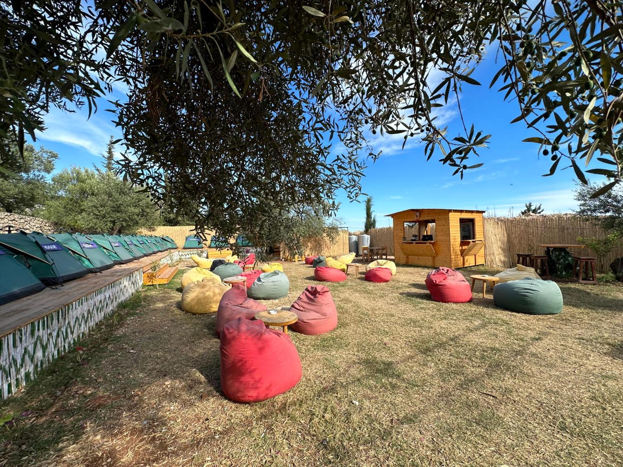 Hotel Alt Camping Dhërmi Exterior foto